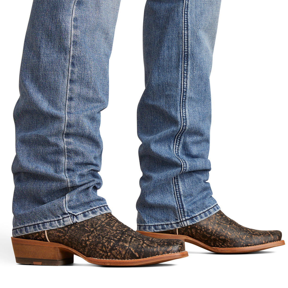 M4 Relaxed Ward Straight Leg Jeans