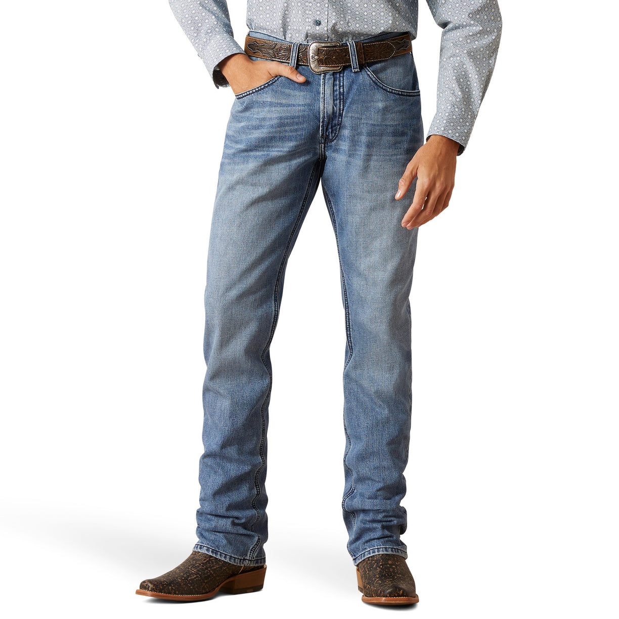 M4 Relaxed Ward Straight Leg Jeans