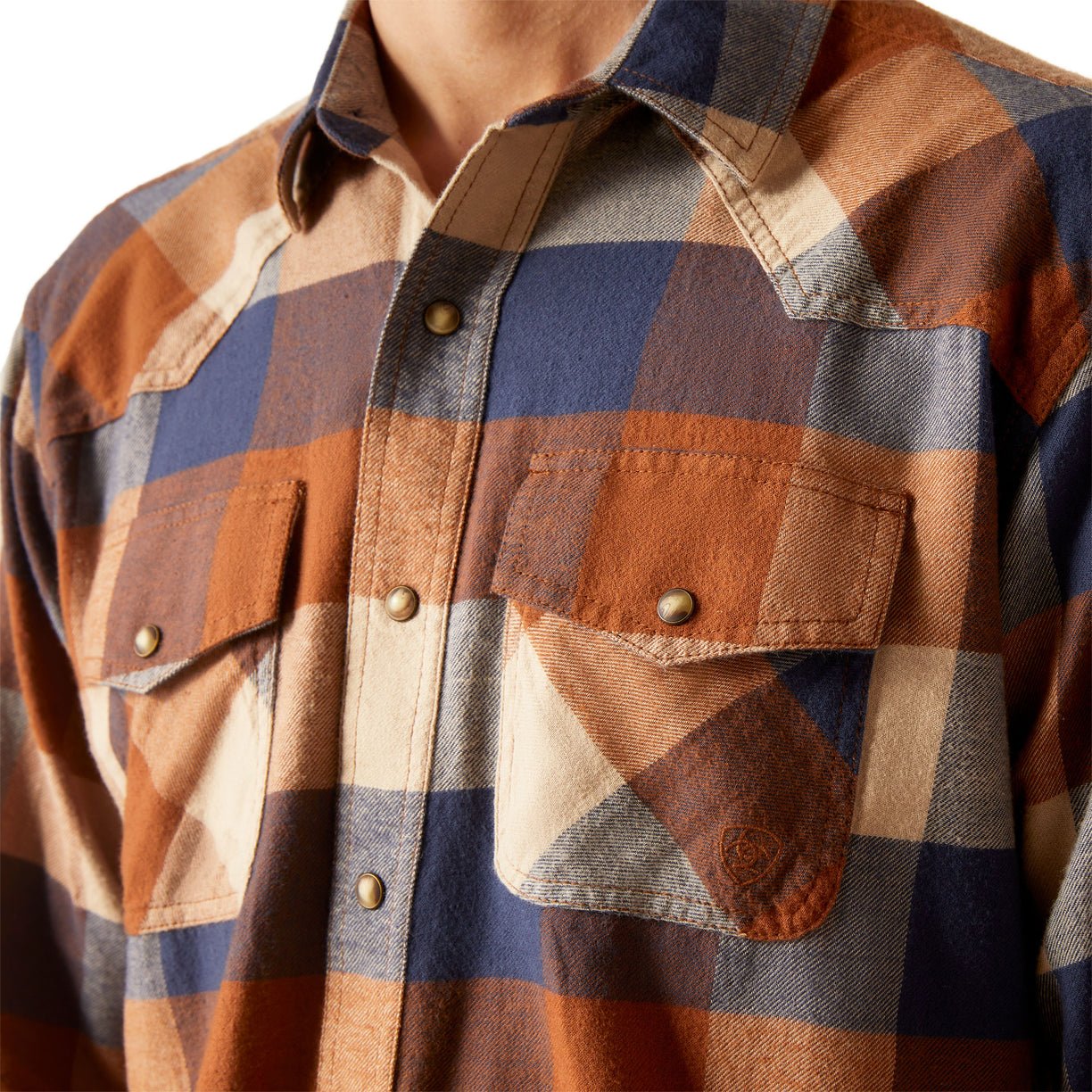 Ariat Men's Haider Retro Fit Shirt in multi-coloured pattern - Detail