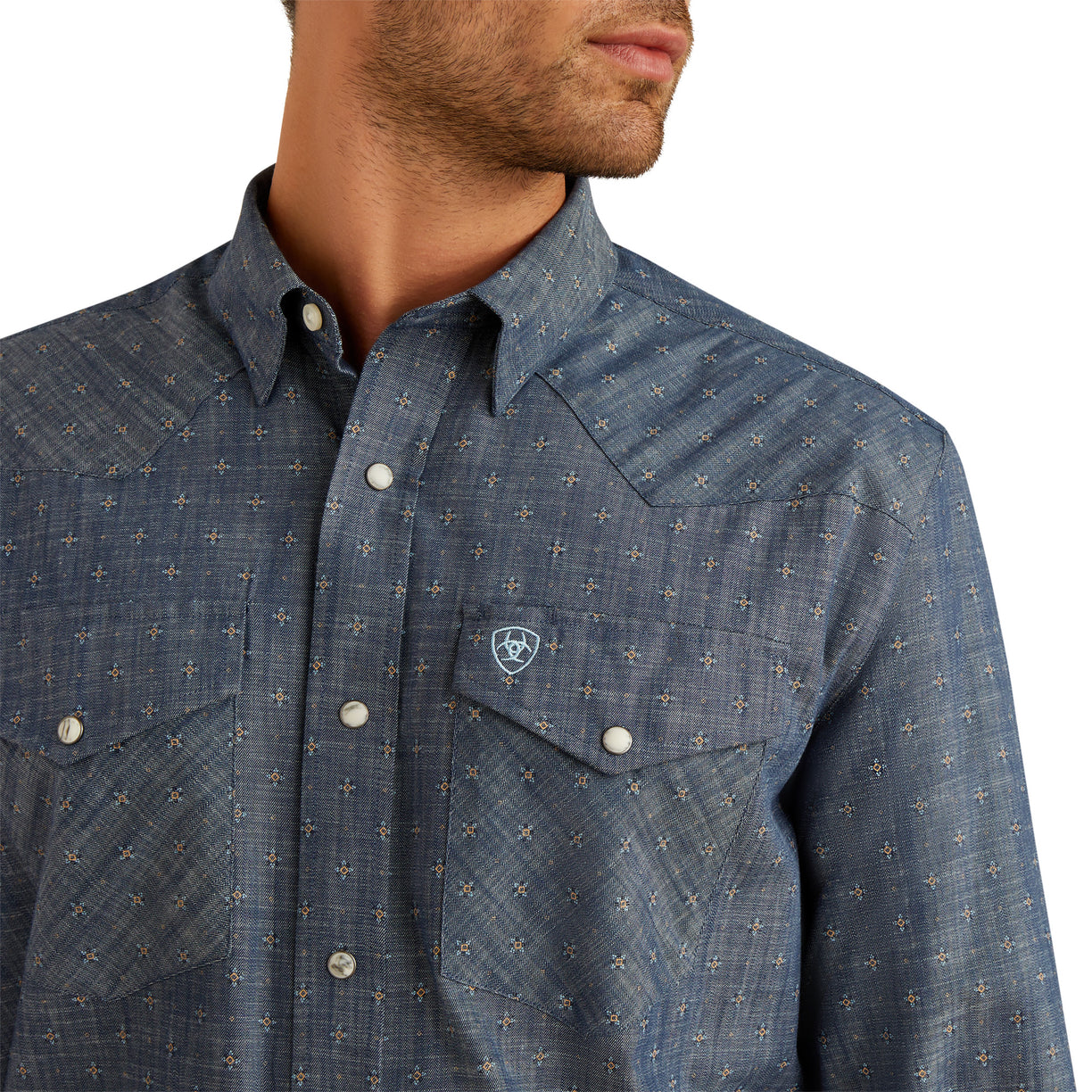 Ariat Men's Fenix Classic Fit Shirt in chambray blue pattern - Detail