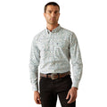 Ariat Men's Jansen Fitted Shirt in white & blue pattern - Front
