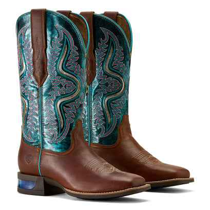 Captivate Wide Square Toe Western Boot