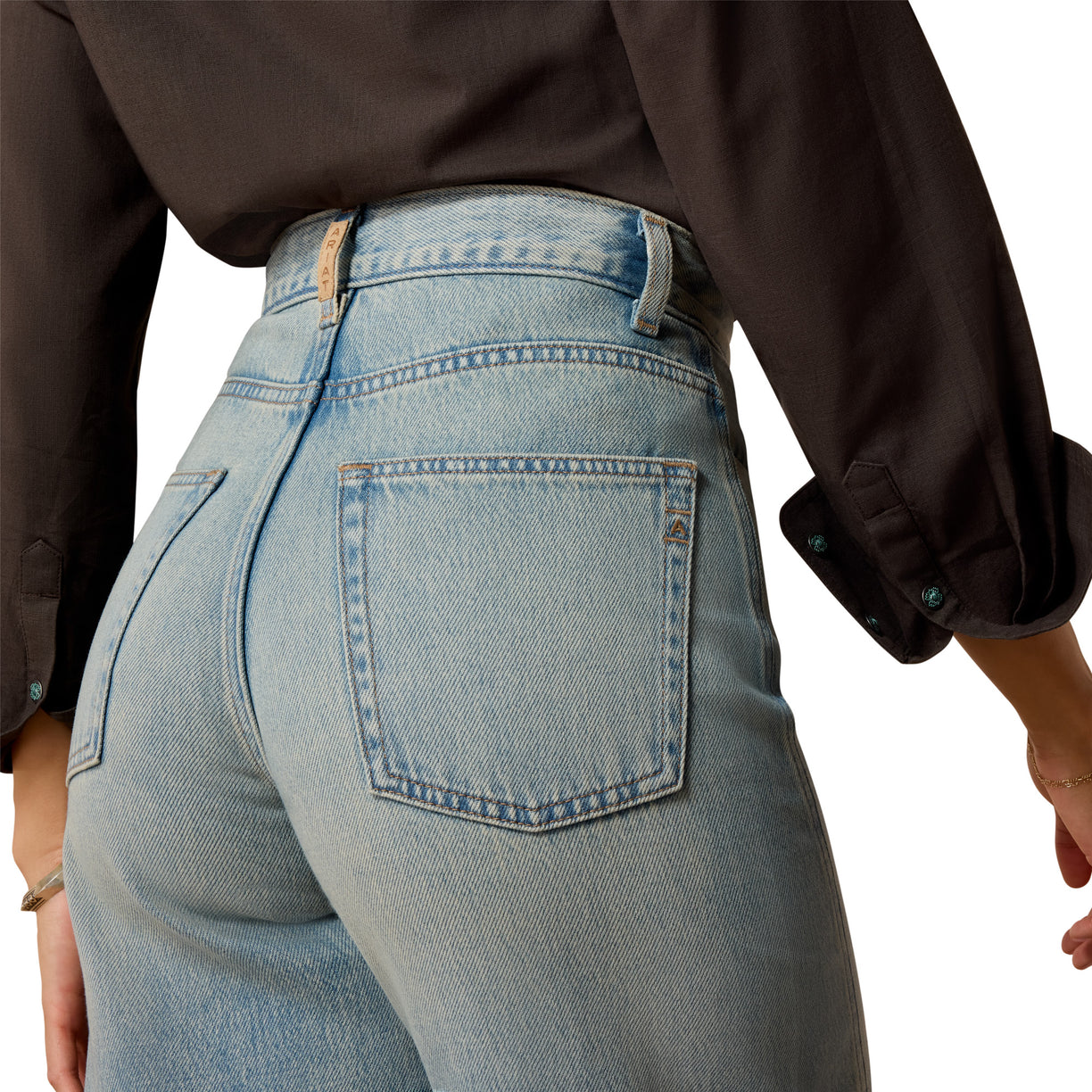 Ultra High Rise Jazmine Barrel Jeans