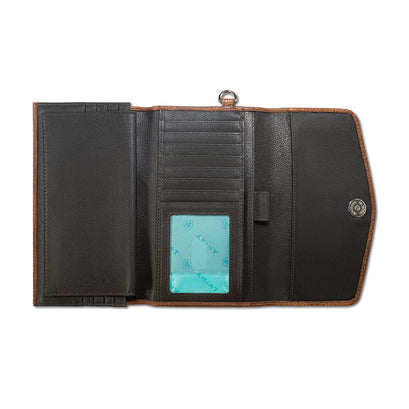 Betsy Wallet