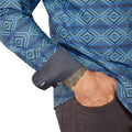 Ariat Men's McKay Modern Fit Long-Sleeved Shirt in blue pattern - Detail