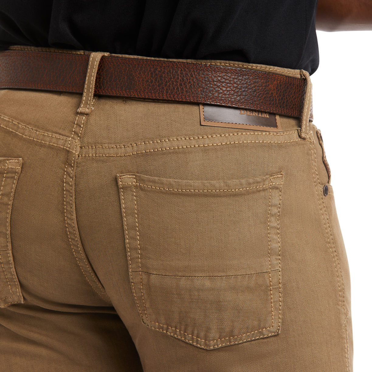 Men's M7 Rocker Stretch Grizzly Straight Jean Whiskey 10036875 Ariat detail pocket